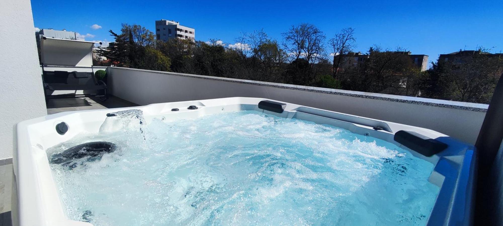 Villa Miema With Jacuzzi Zadar Luaran gambar